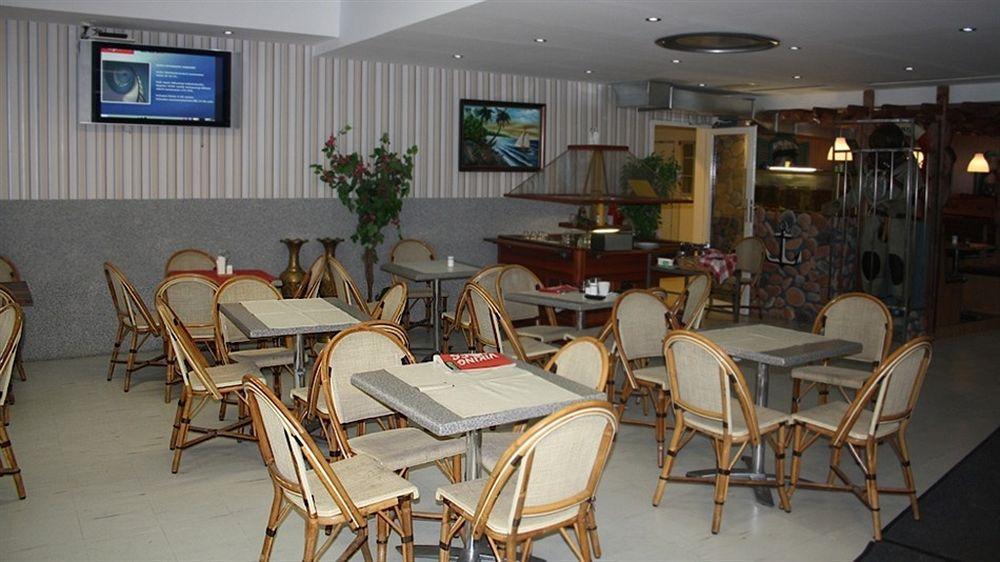 Arkadia Hotel & Hostel Хелзинки Екстериор снимка