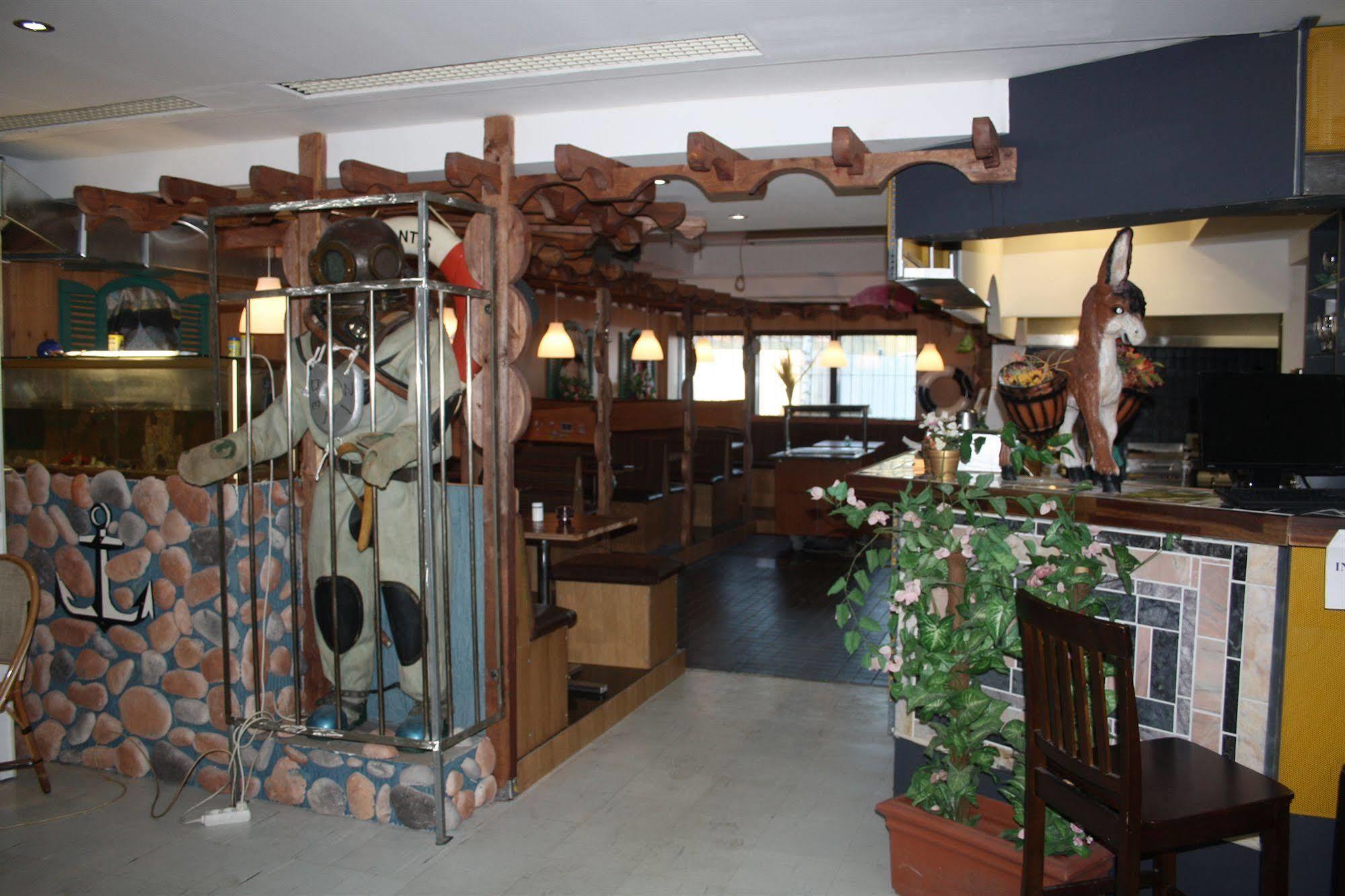 Arkadia Hotel & Hostel Хелзинки Екстериор снимка